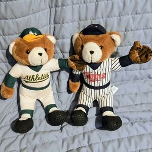 Athletics and Twins Baseball Bear Plush Set